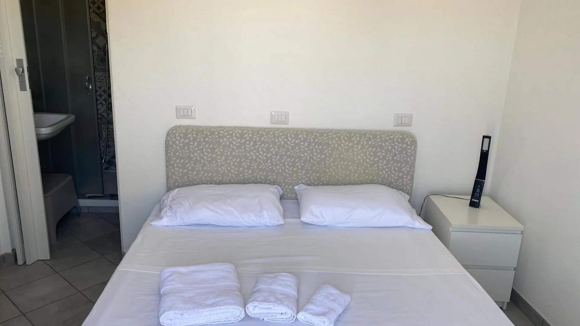 La Casa Di Giogio Hotel Monserrato